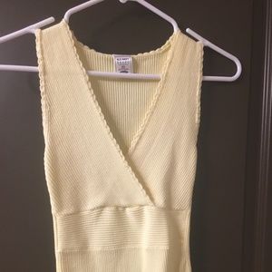 SURPLICE SUMMER SLEEVLESS SWEATER